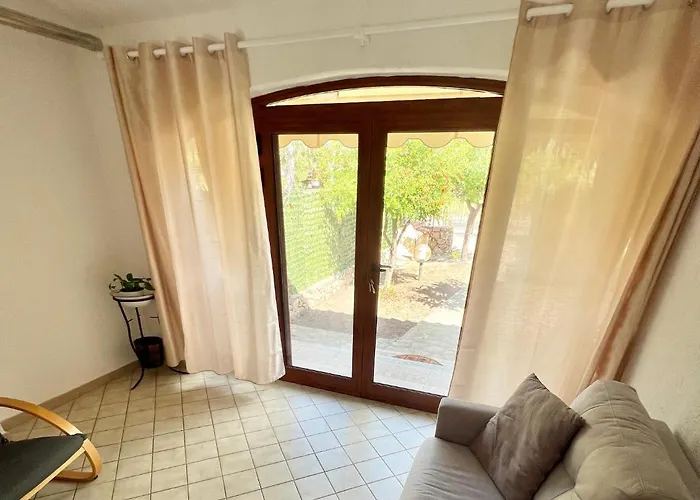 Apartament Iss Travel, Domo Magenta 2-bedrooms - With Private Outdoor Area