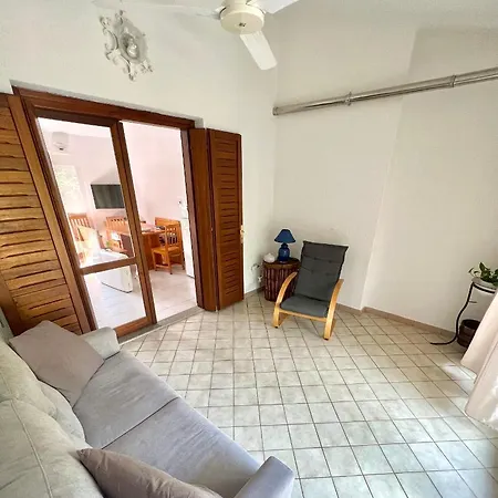 Apartmán Iss Travel, Domo Magenta 2-bedrooms - With Private Outdoor Area
