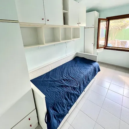 Iss Travel, Domo Magenta 2-bedrooms - With Private Outdoor Area * San Teodoro (Sardinia)