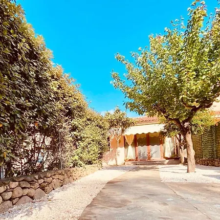 Iss Travel, Domo Magenta 2-bedrooms - With Private Outdoor Area Apartmán *